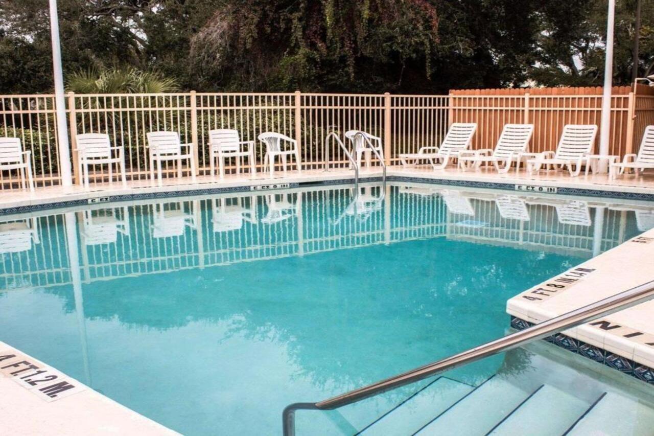 Quality Inn & Suites St Augustine Beach Area St. Augustine Beach Extérieur photo