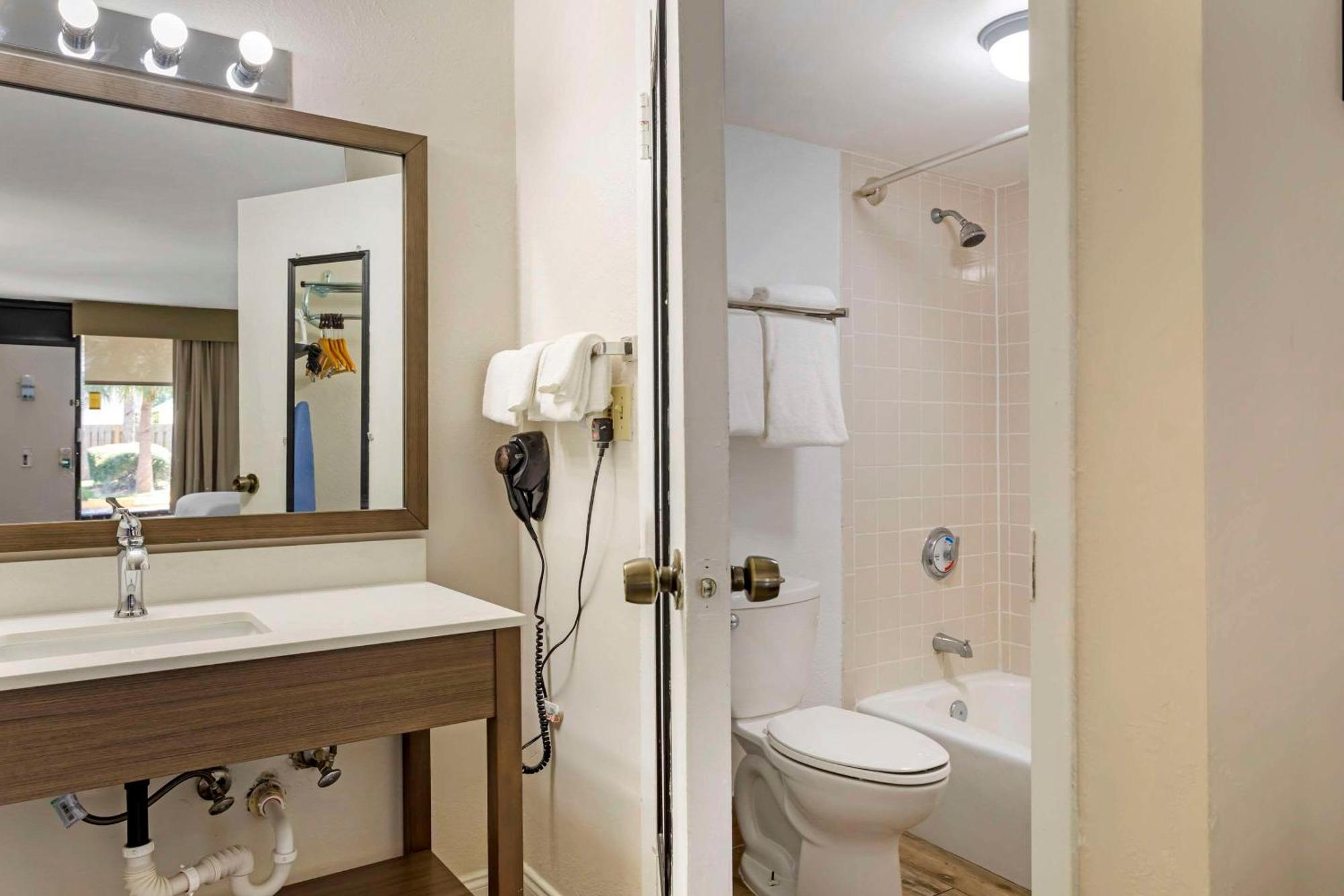 Quality Inn & Suites St Augustine Beach Area St. Augustine Beach Extérieur photo